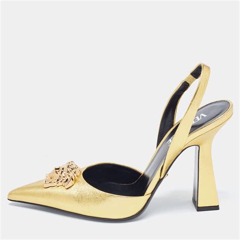 versace medusa pumps replica|versace la medusa slingback pumps.